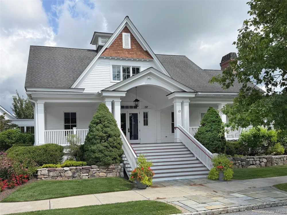 19 Cropsey Street #1 D Warwick, NY 10990