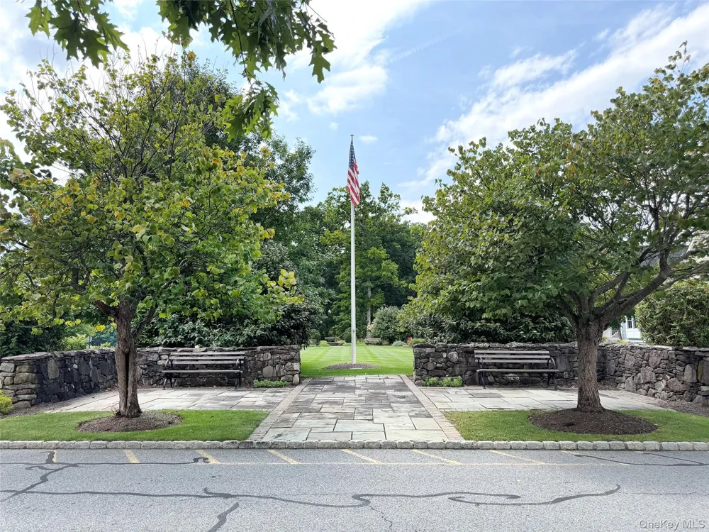 19 Cropsey Street #1 D Warwick, NY 10990