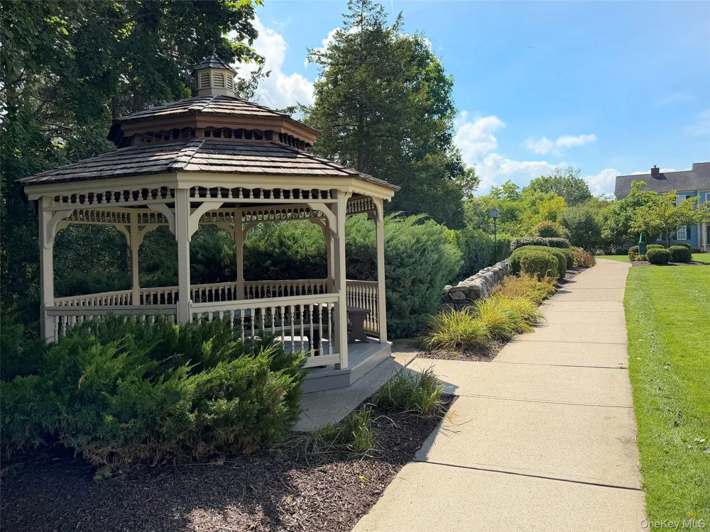 19 Cropsey Street #1 D Warwick, NY 10990