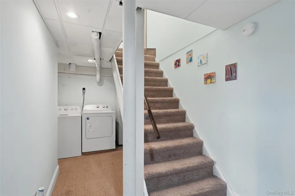 4 Seneca Lane Milton, NY 12547