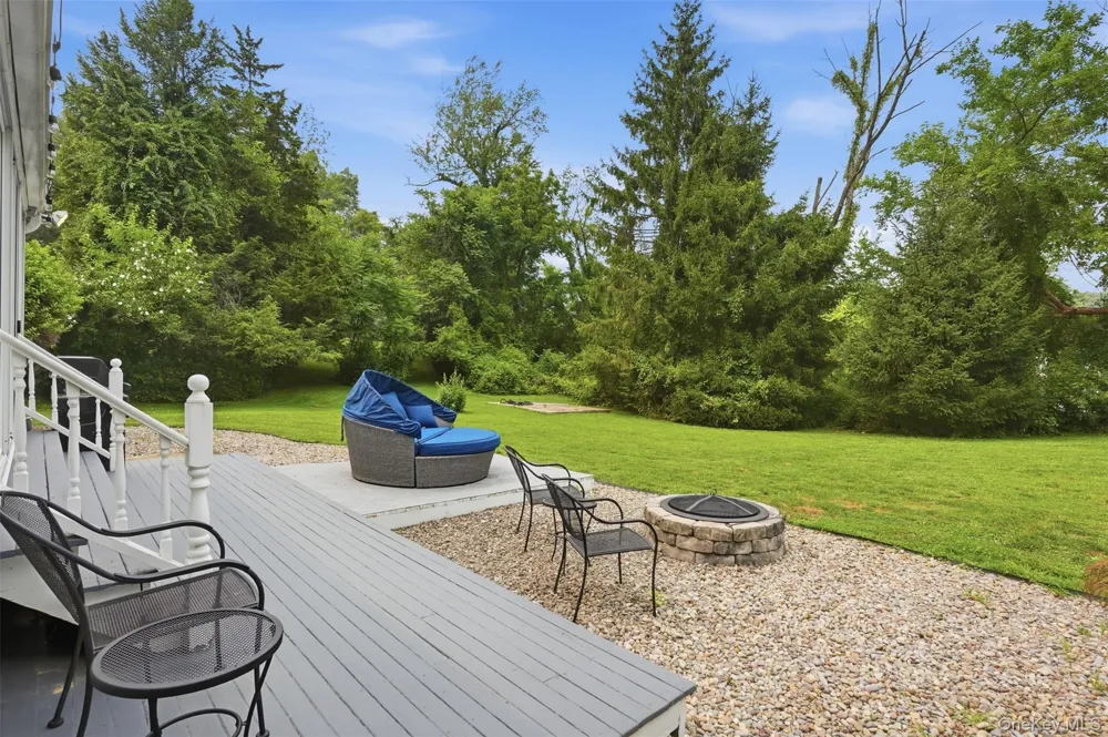 4 Seneca Lane Milton, NY 12547