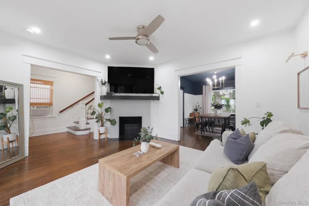 19 Forsythe Place Newburgh, NY 12550