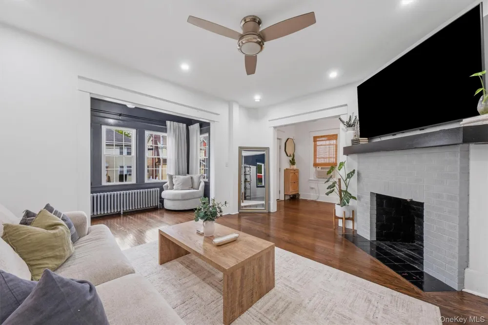 19 Forsythe Place Newburgh, NY 12550