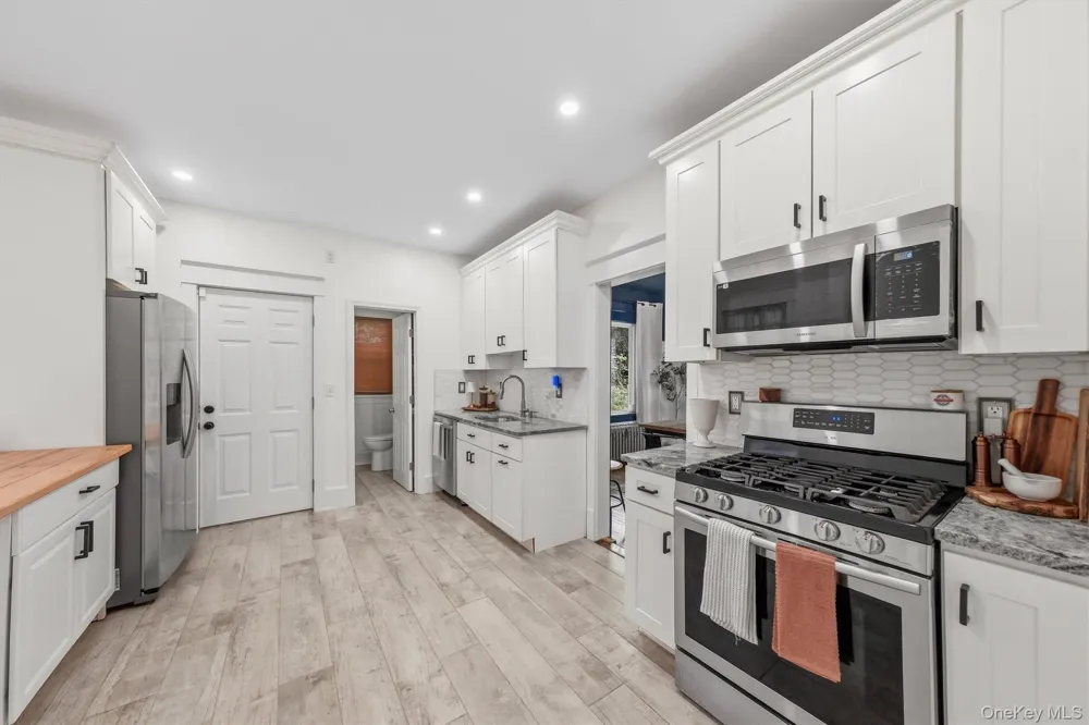 19 Forsythe Place Newburgh, NY 12550