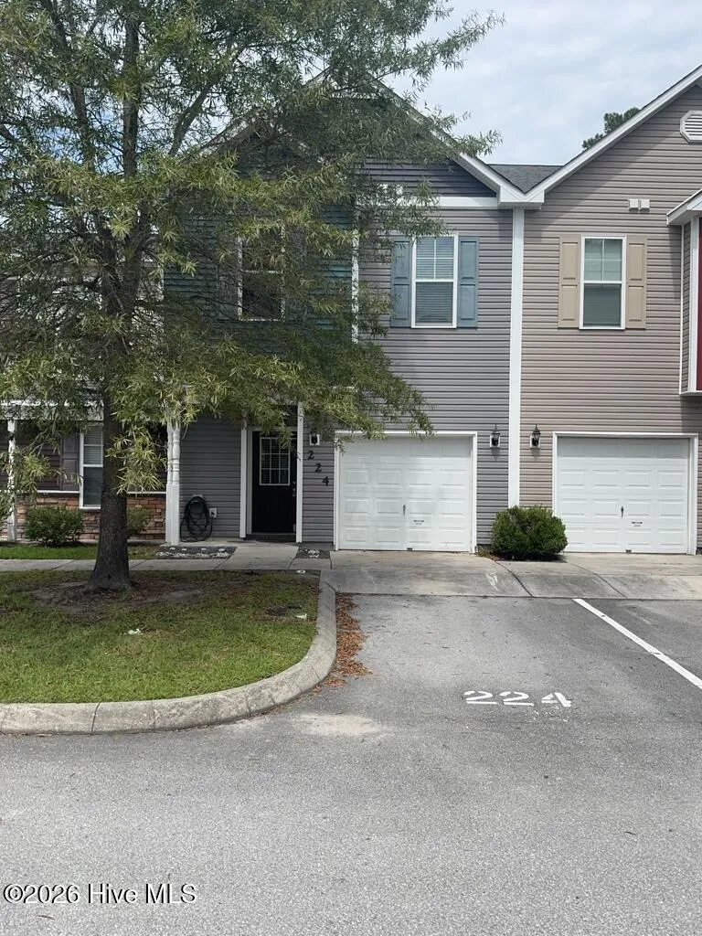 224 Caldwell Loop Jacksonville, NC 28546
