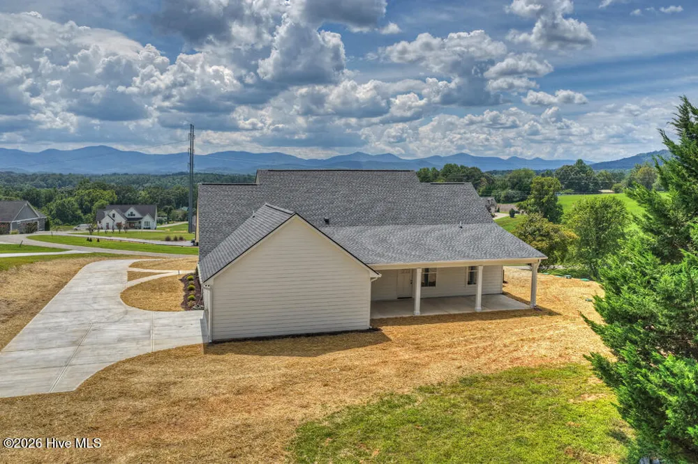 93 Whisperwood Trail Blairsville, GA 30512