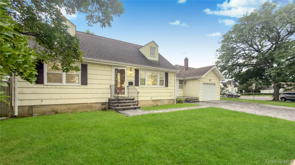 6 Harold Avenue Hempstead, NY 11550