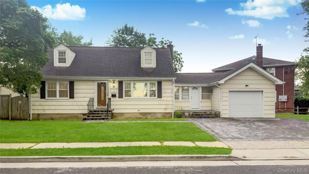 6 Harold Avenue Hempstead, NY 11550