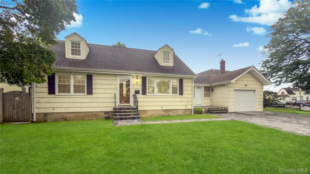 6 Harold Avenue Hempstead, NY 11550