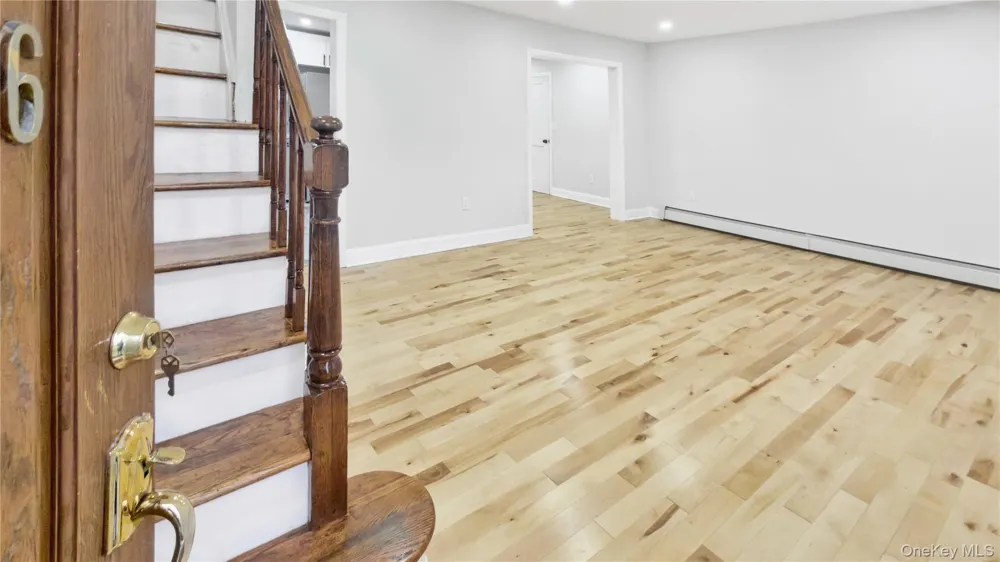 6 Harold Avenue Hempstead, NY 11550