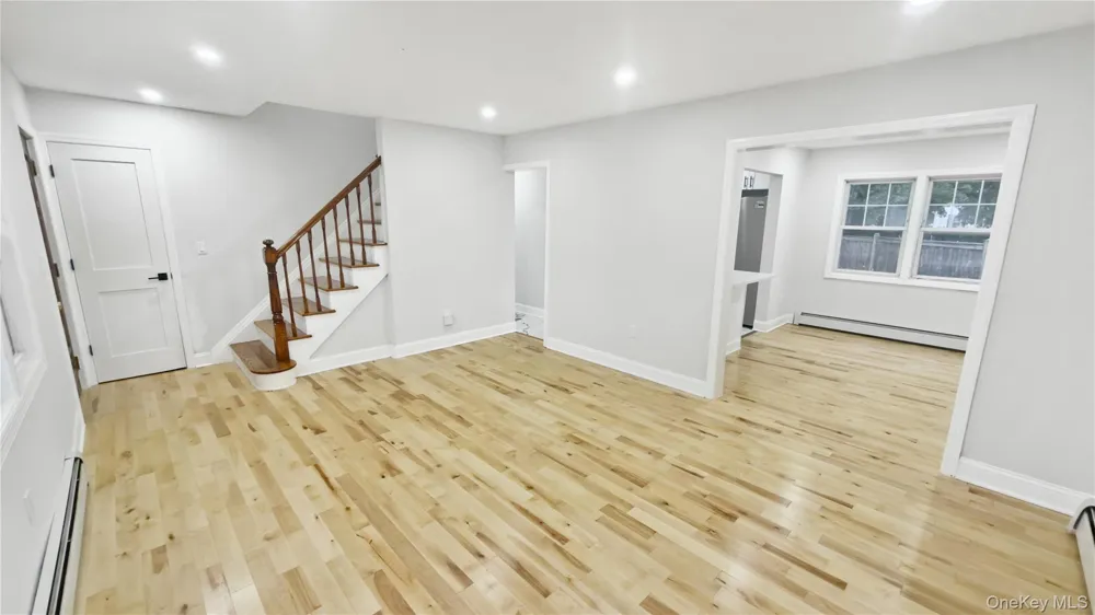 6 Harold Avenue Hempstead, NY 11550