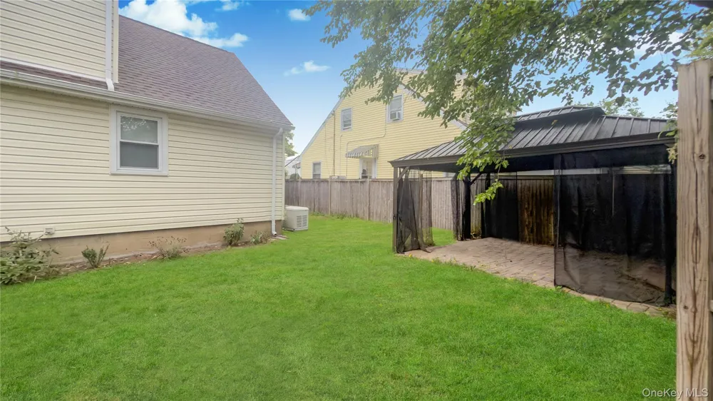 6 Harold Avenue Hempstead, NY 11550