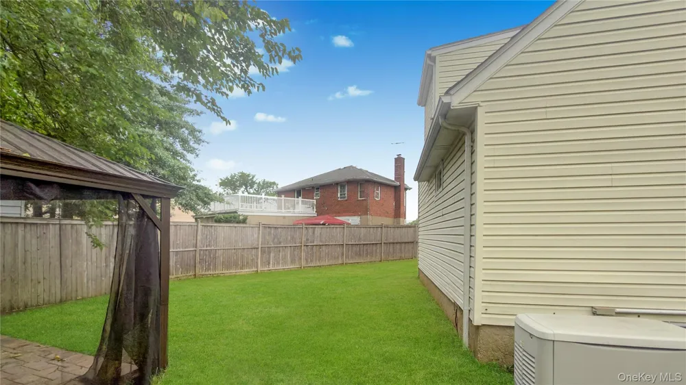 6 Harold Avenue Hempstead, NY 11550