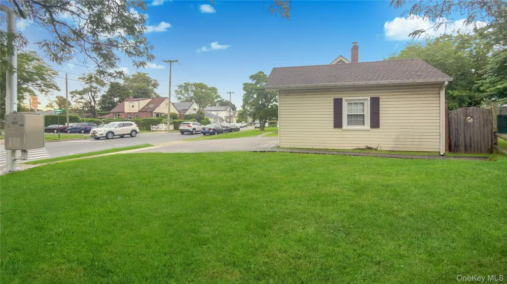 6 Harold Avenue Hempstead, NY 11550
