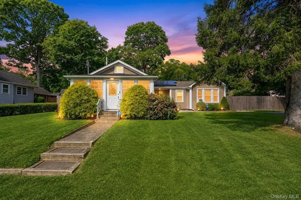 30 Pansy Road Rocky Point, NY 11778