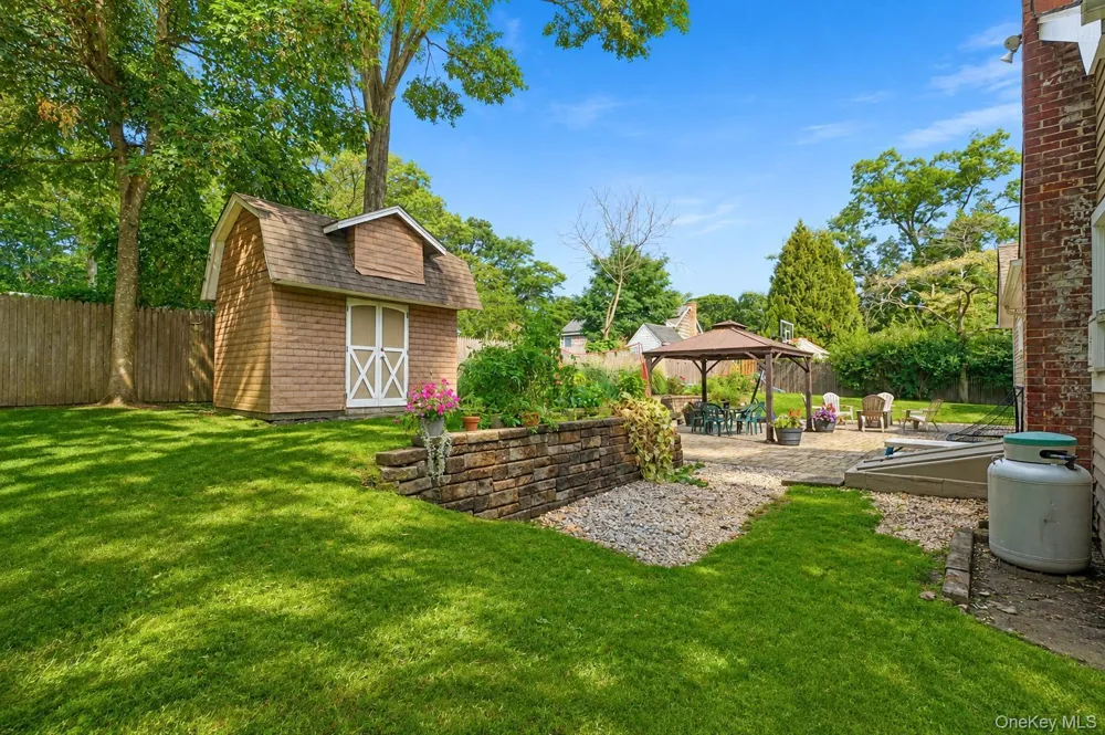 30 Pansy Road Rocky Point, NY 11778