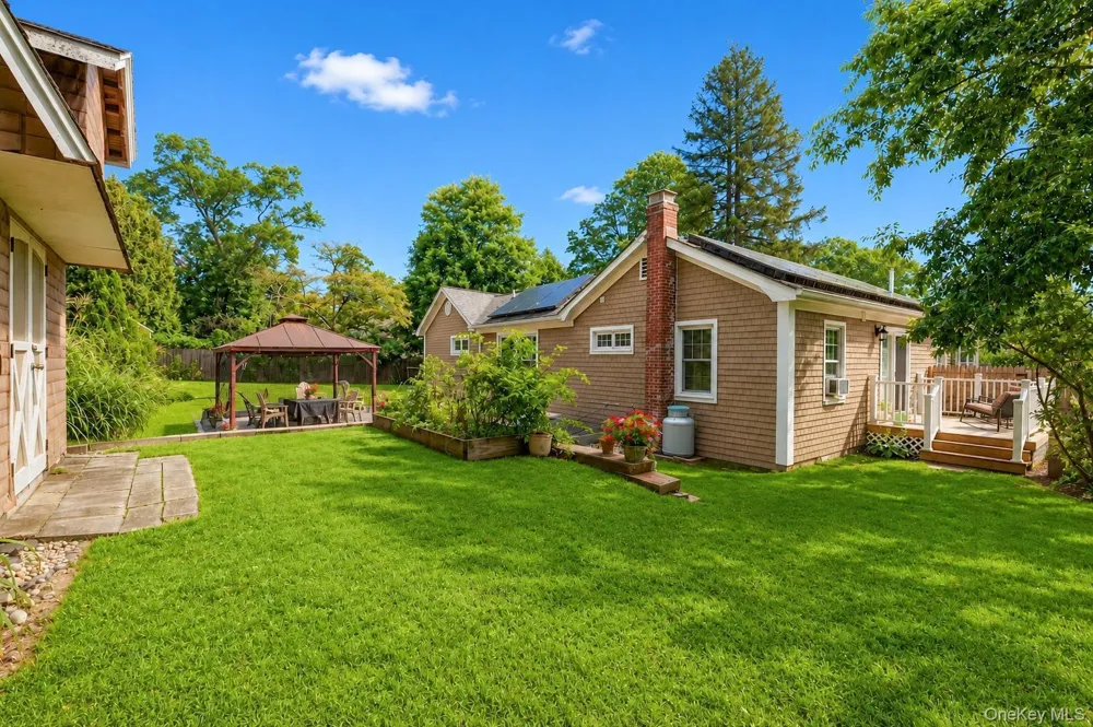 30 Pansy Road Rocky Point, NY 11778