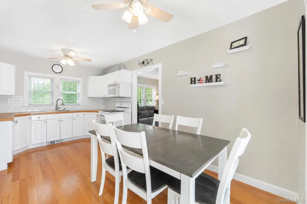30 Pansy Road Rocky Point, NY 11778