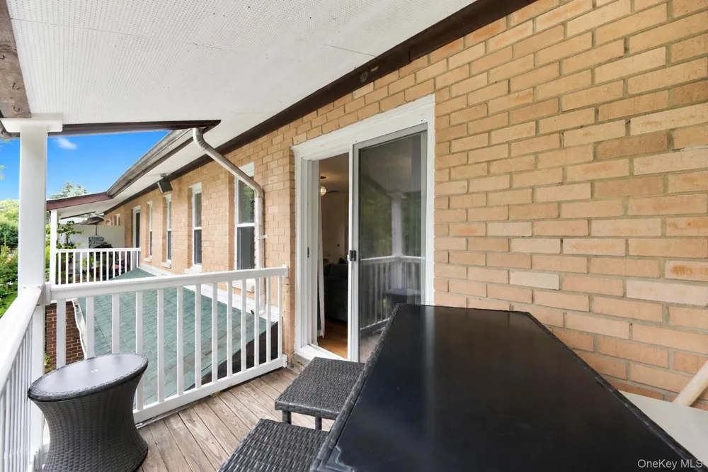 194 Artist Lake Drive #194 Middle Island, NY 11953
