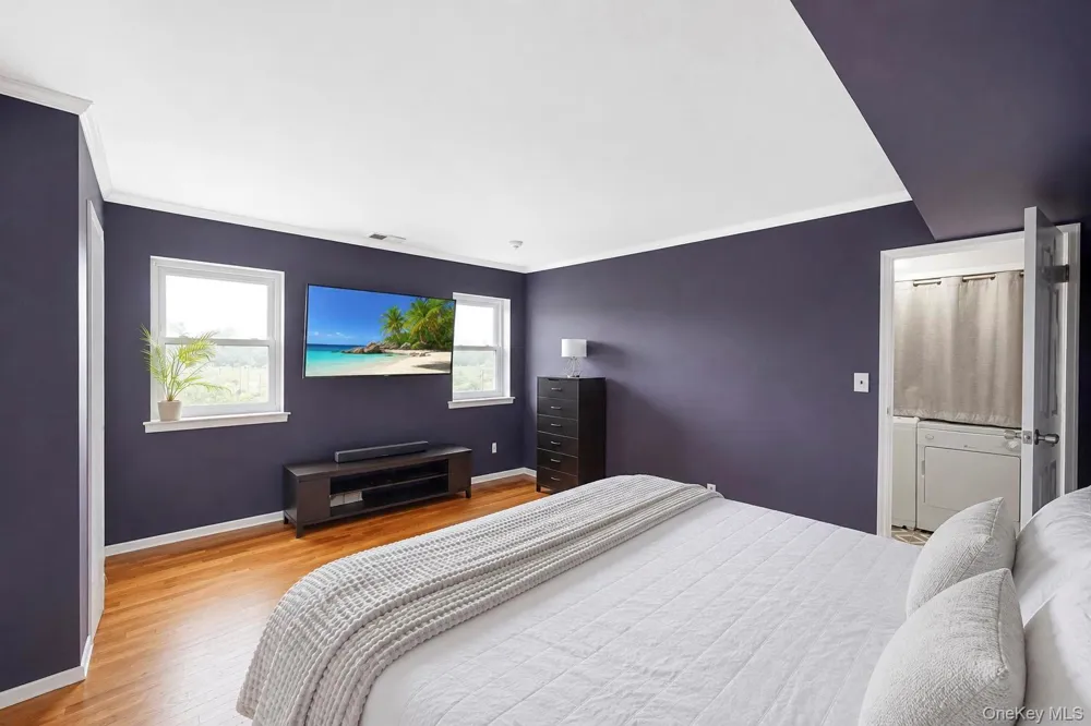 194 Artist Lake Drive #194 Middle Island, NY 11953
