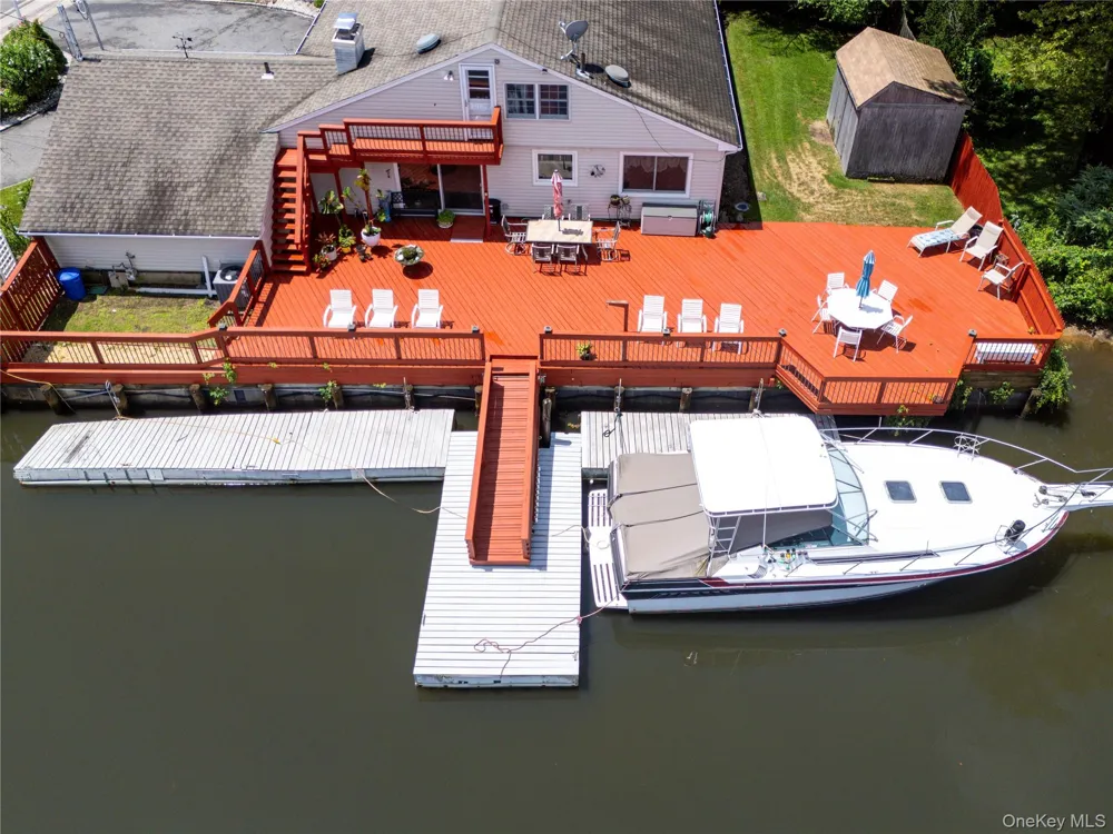 163 Mott Street Oceanside, NY 11572