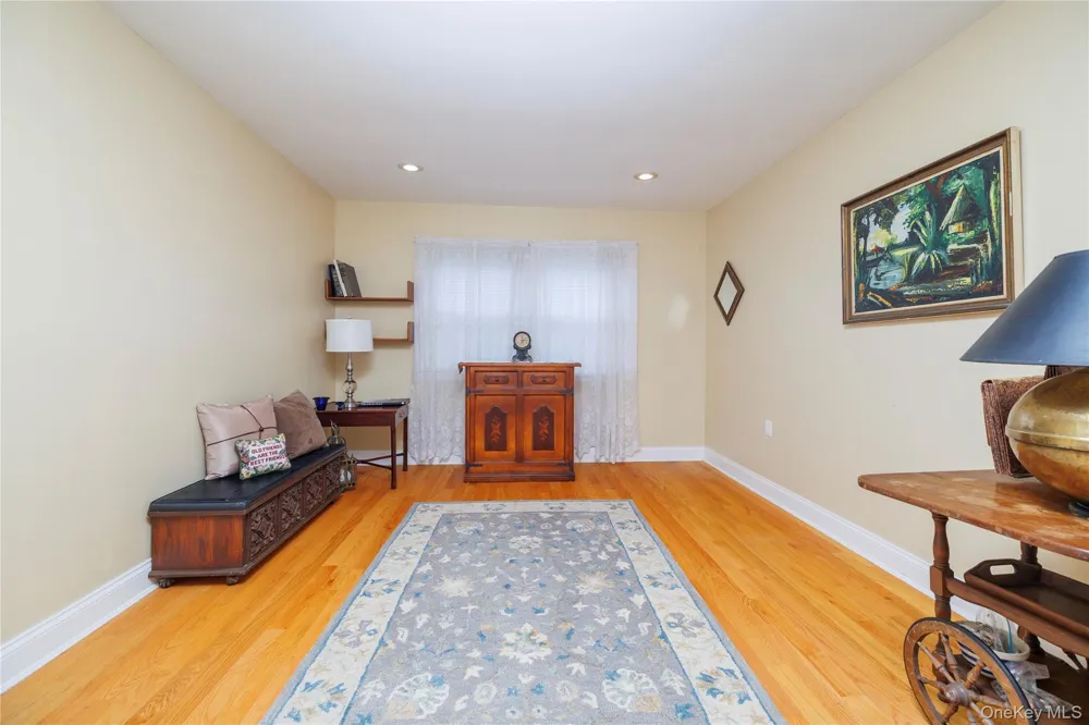 163 Mott Street Oceanside, NY 11572