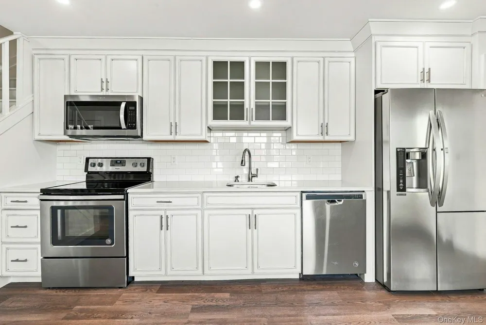 26 Birch Lane Levittown, NY 11756