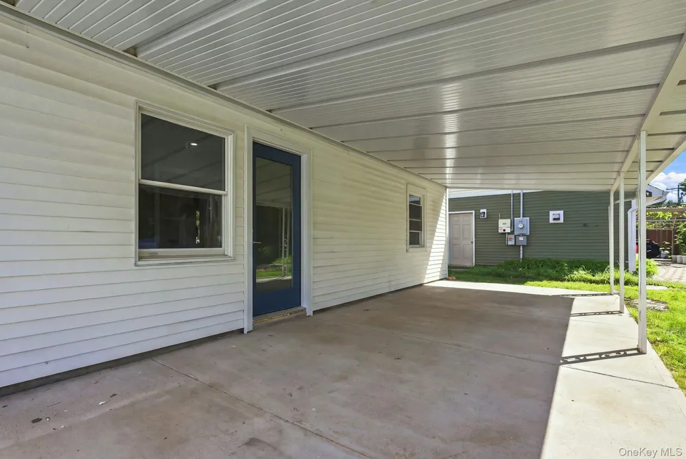 26 Birch Lane Levittown, NY 11756
