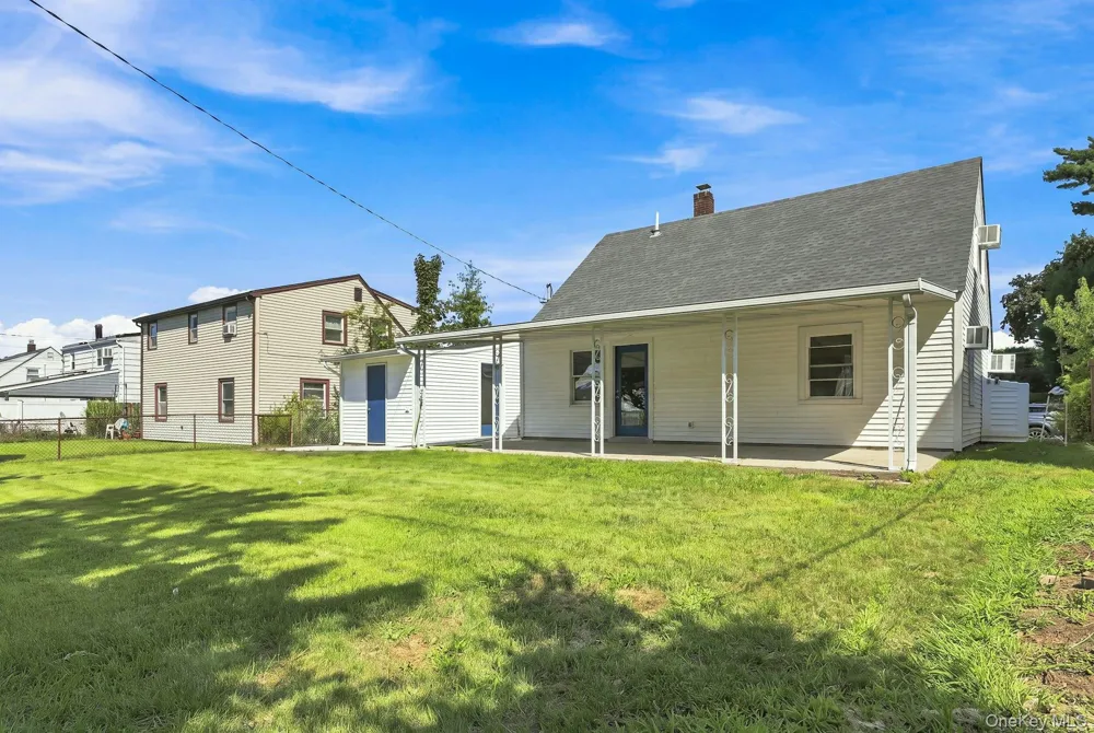 26 Birch Lane Levittown, NY 11756