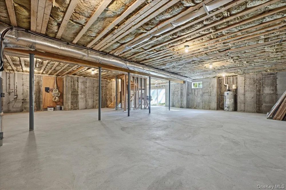 2 Wilder Lane Huntington, NY 11743
