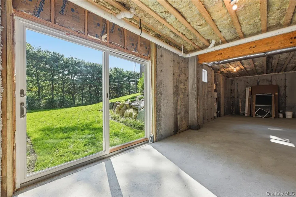 2 Wilder Lane Huntington, NY 11743