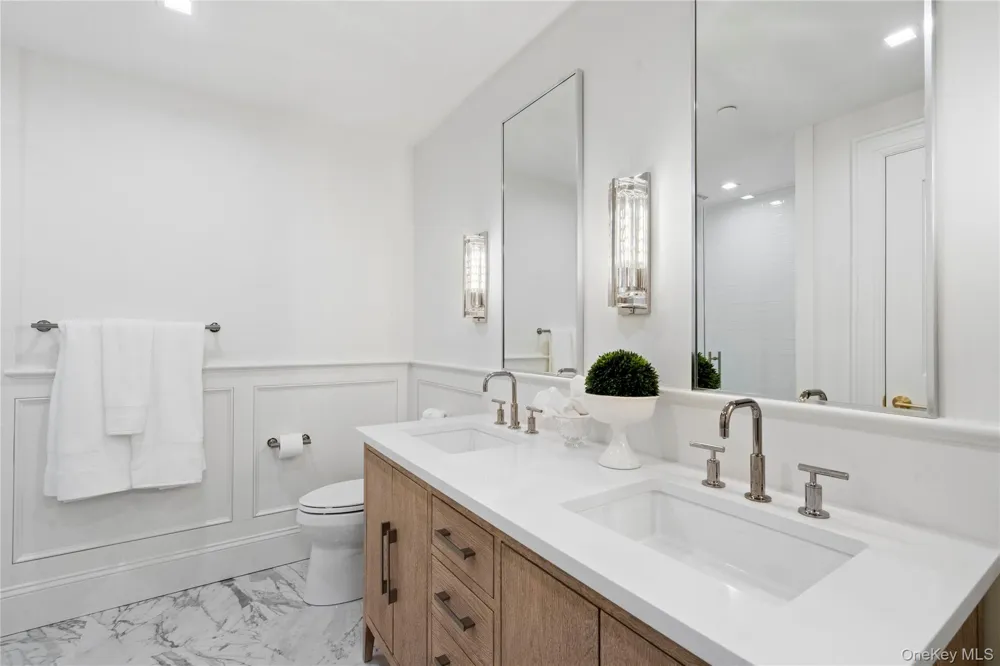 133 Spring Road #1 Huntington, NY 11743