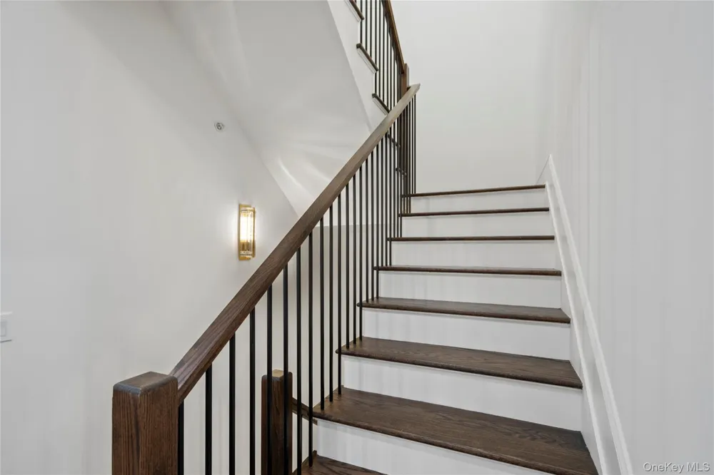 133 Spring Road #1 Huntington, NY 11743