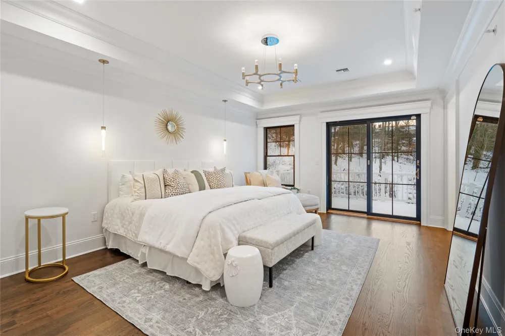 133 Spring Road #1 Huntington, NY 11743
