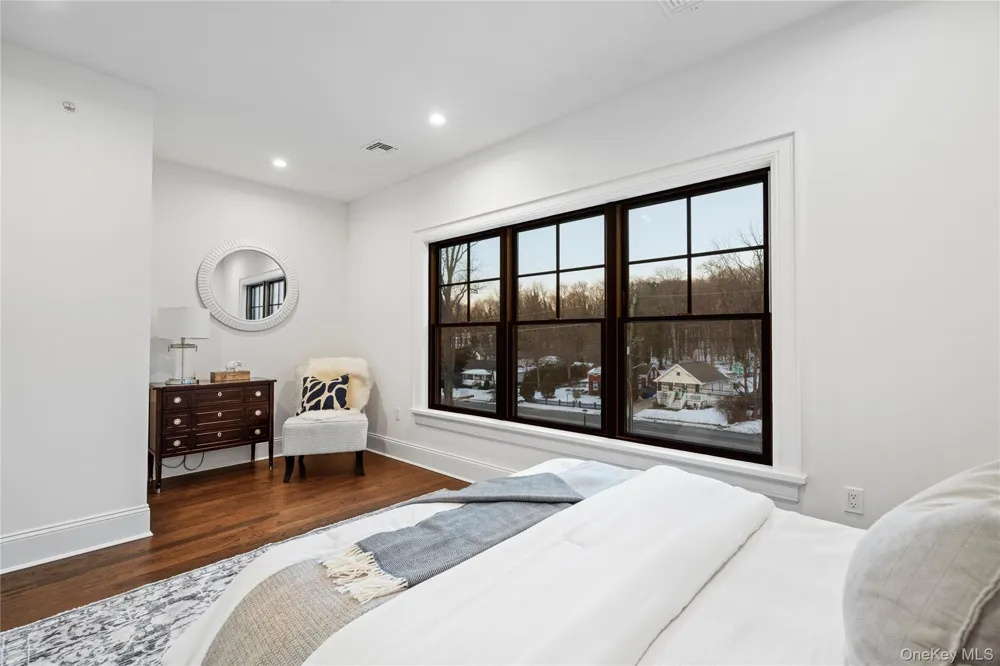 133 Spring Road #1 Huntington, NY 11743