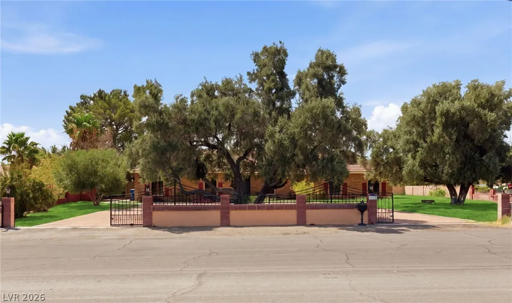 8385 W La Madre Way Las Vegas, NV 89149