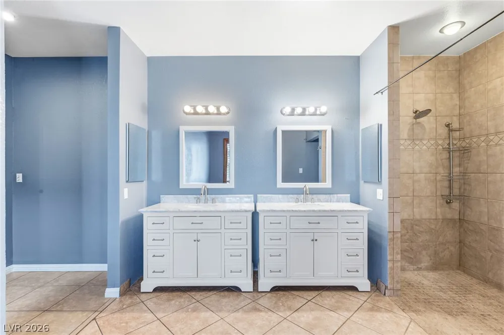 8385 W La Madre Way Las Vegas, NV 89149