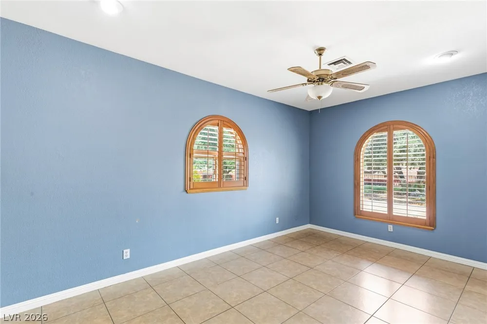 8385 W La Madre Way Las Vegas, NV 89149