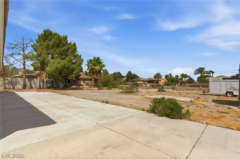 8385 W La Madre Way Las Vegas, NV 89149