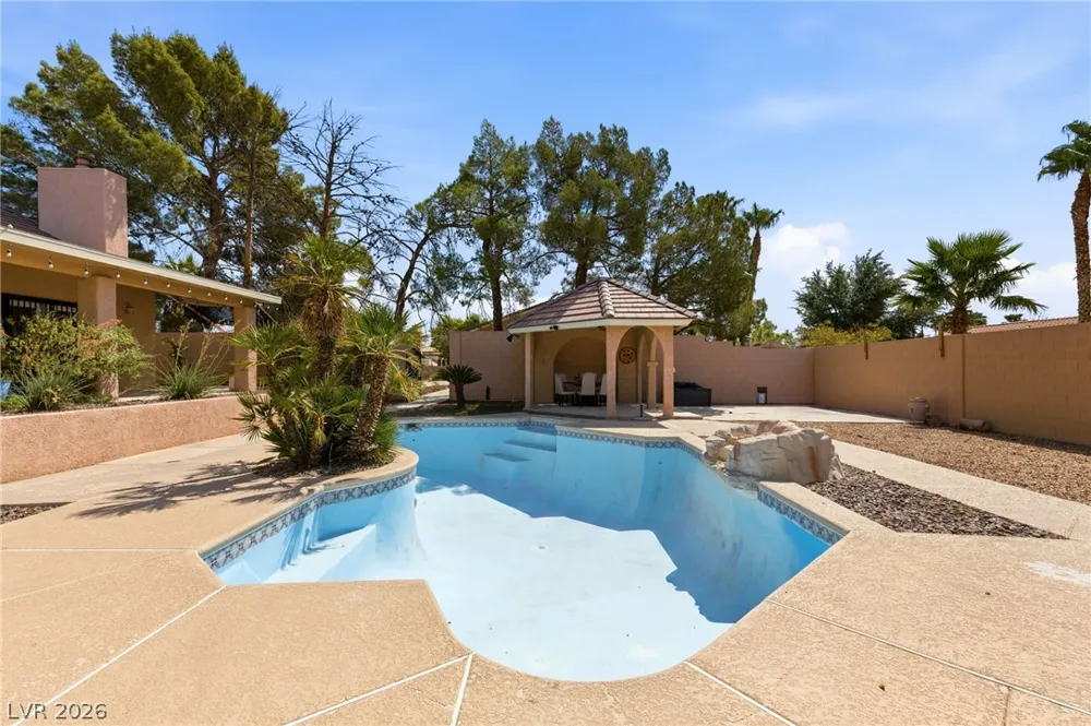 8385 W La Madre Way Las Vegas, NV 89149