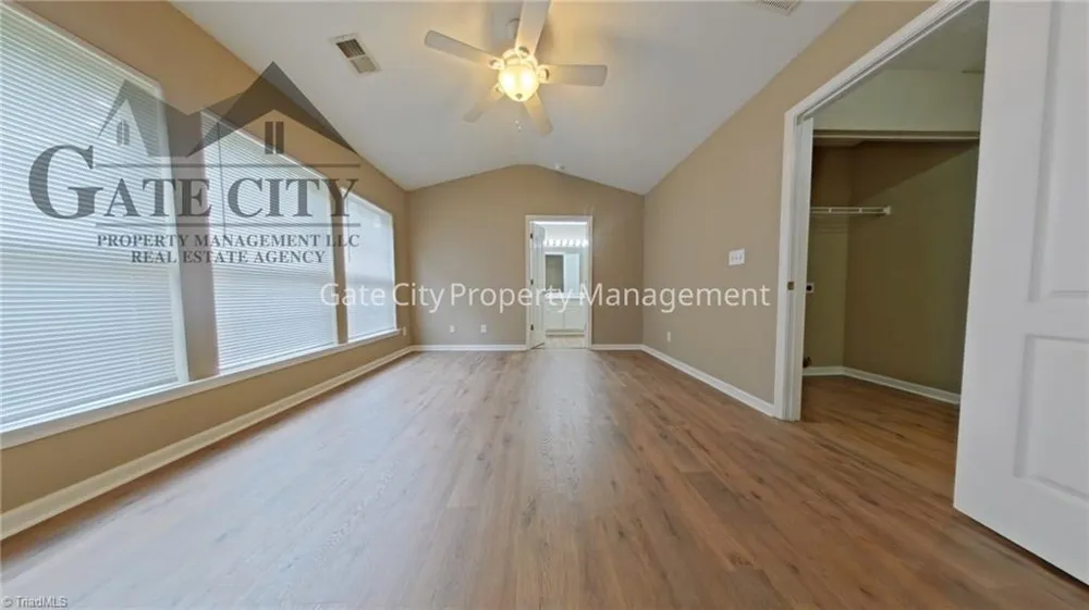 3983 Elizabeth Glen Way Jamestown, NC 27282