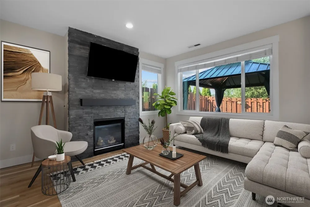 6527 Francis Avenue SE Auburn, WA 98092