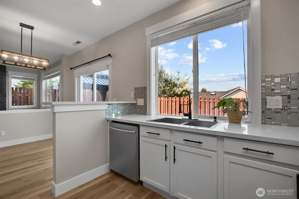 6527 Francis Avenue SE Auburn, WA 98092