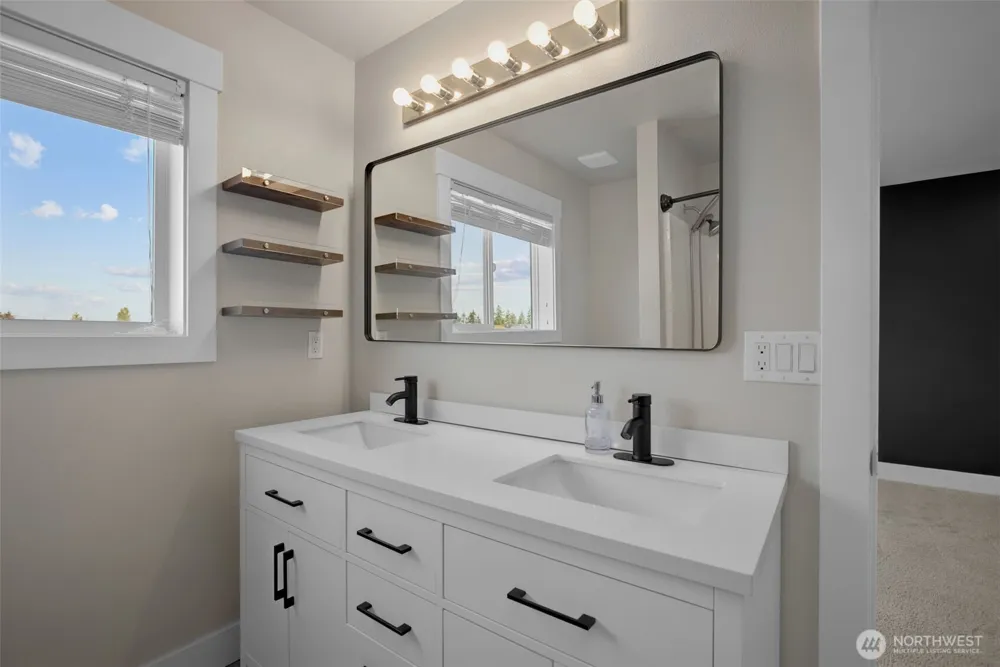 6527 Francis Avenue SE Auburn, WA 98092