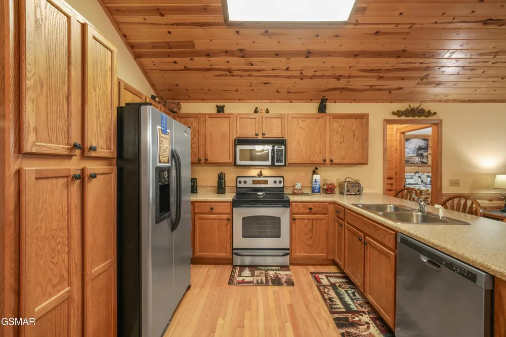 1029 Shadow Ridge Drive Sevierville, TN 37862