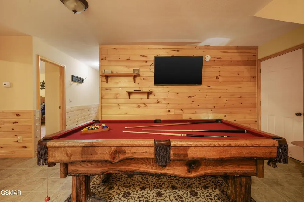 1029 Shadow Ridge Drive Sevierville, TN 37862