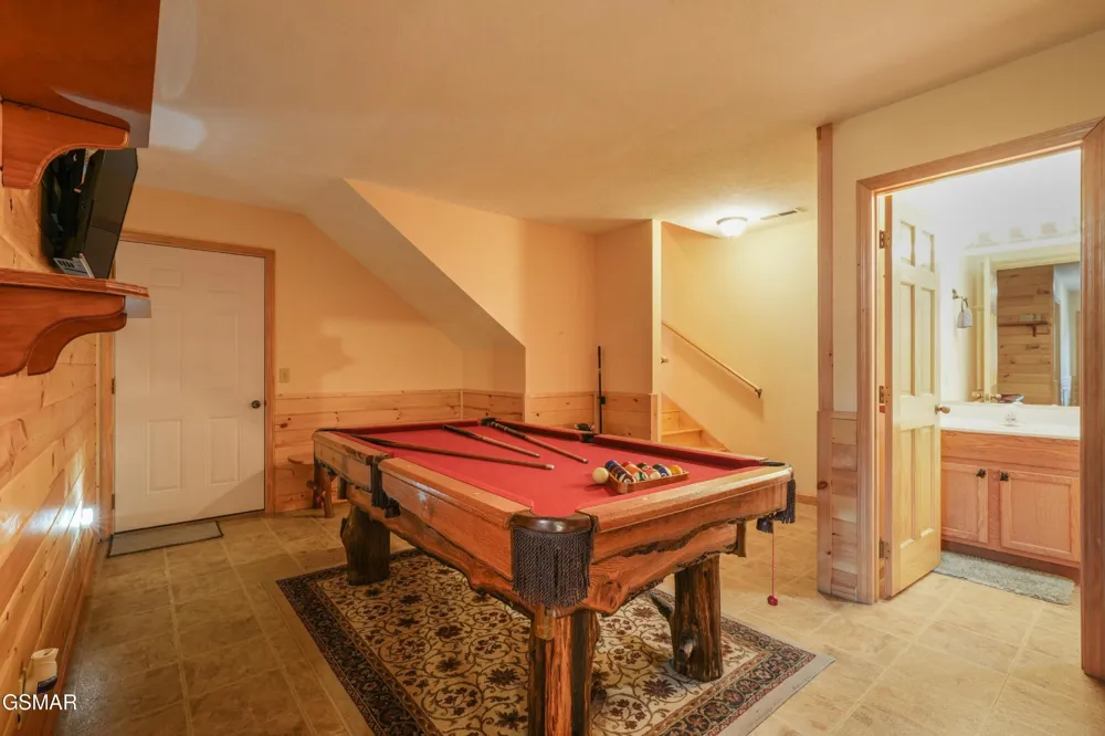 1029 Shadow Ridge Drive Sevierville, TN 37862