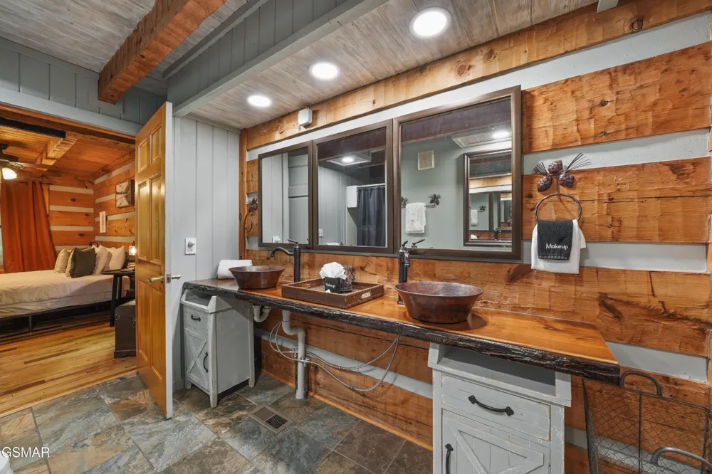 3520 Noel Hill Way Sevierville, TN 37876