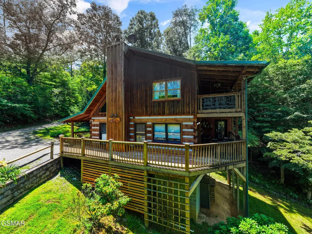 3520 Noel Hill Way Sevierville, TN 37876