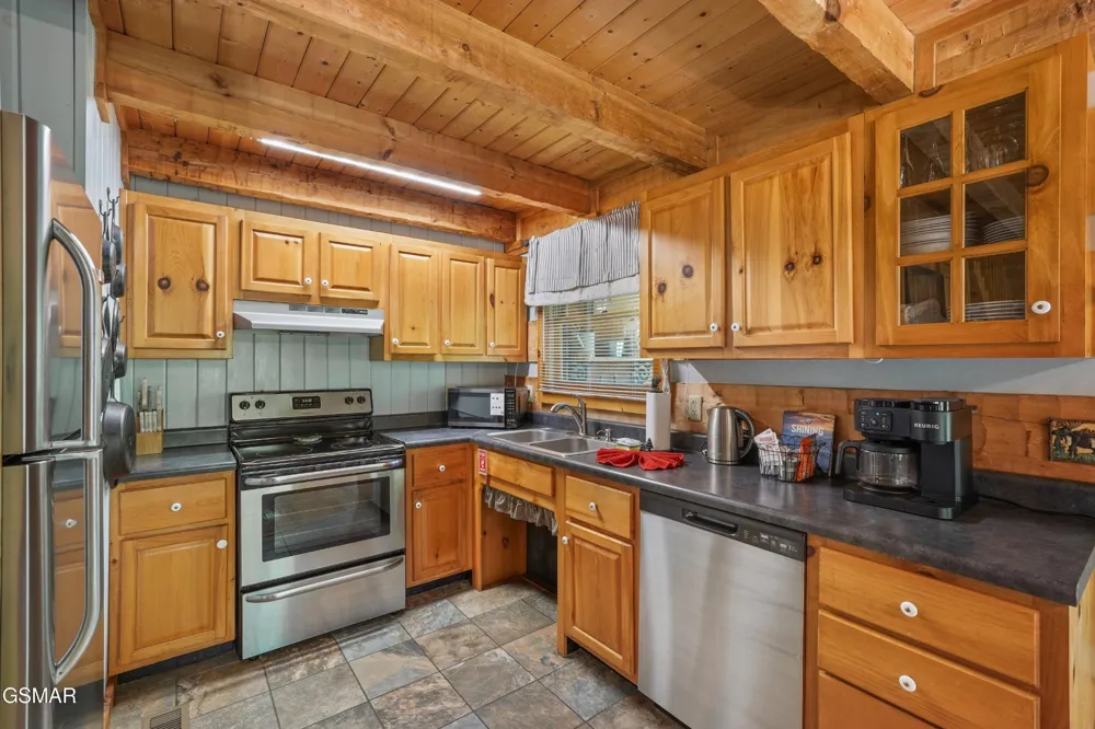 3520 Noel Hill Way Sevierville, TN 37876